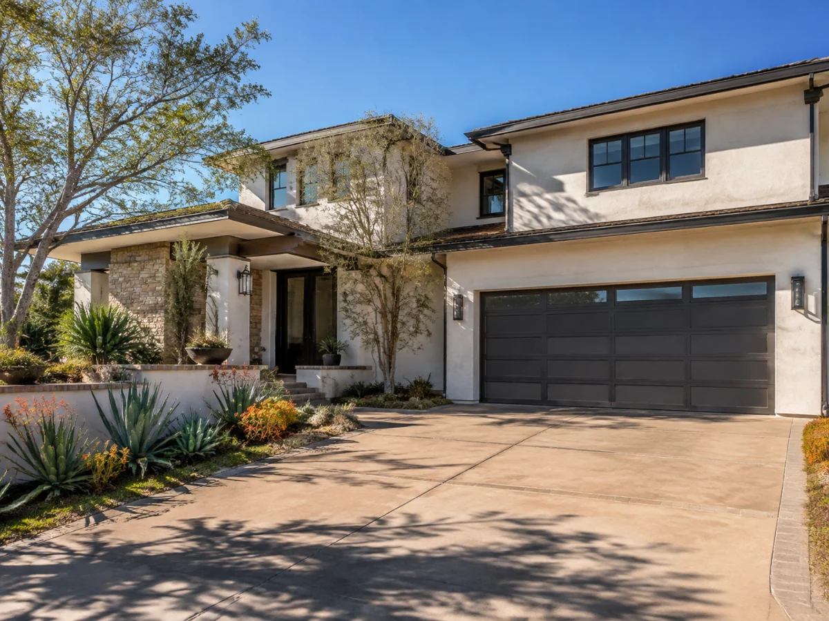 Rancho Palos Garage Door Maintenance technicians